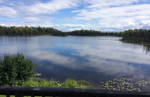 Ridgeway House | Beautiful Lakefront Property Minutes From The Kenai River And Soldotna