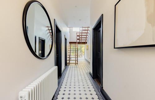 Sidcup House | Beautiful large luxury home in London