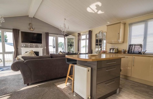 Clacton-on-Sea House | Beautiful lodge with decking at Highfield Grange Holiday Park ref 26967ND