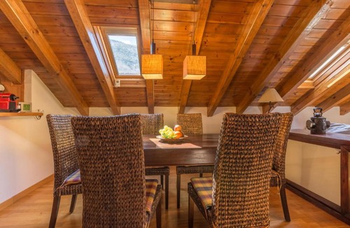 Roni Apartment | Beautiful Loft in Roní - Near Port Ainé ski slopes