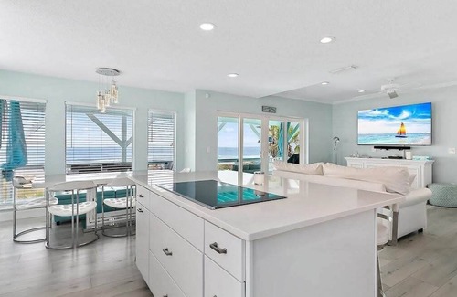 Vilano Beach House | Beautiful Luxury BEACHFRONT home on Vilano Beach with pool and hot tub!