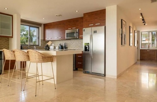 Crucecita Condo | Beautiful Luxury Condo - Su Casa