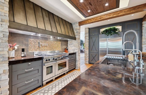 Beaver Creek House | Beautiful Luxury Villa Home in Beaver Creek, spaciously sleeps 16