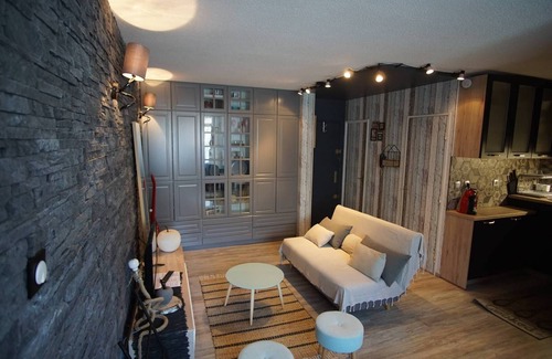 Saint-Mandrier-sur-Mer Apartment | Beautiful modern apartment, everything on foot