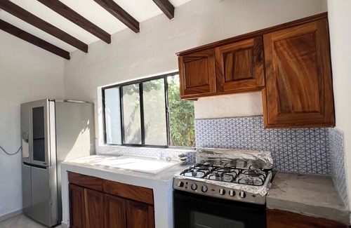 San Luis Talpa House | Beautiful modern tropical beach home + pool - steps away from ocean!