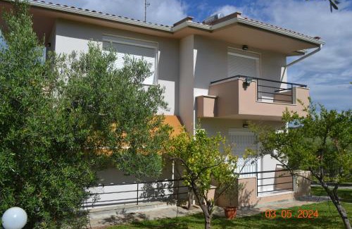 Nea Moudania Villa | Beautiful maisonette (Όμορφη μεζονέτα)