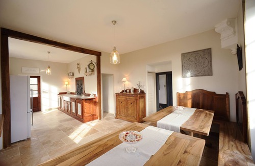 Vayrac House | Beautiful mansion built in 1876 private swimming pool and landscaped garden