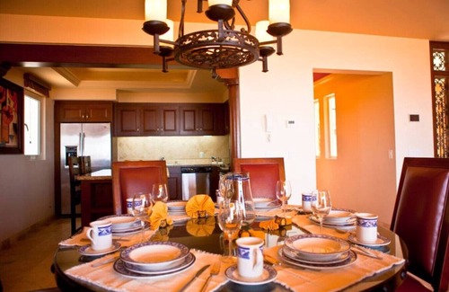 Paraiso Escondido Villa | Beautiful Montecristo Villa - 3br/3.5 ba Sleeps 10
