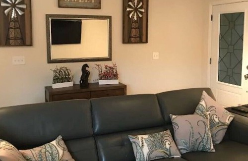 Del Rio House | Beautiful new farm home