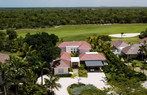 Punta Cana Villa | Beautiful New Home with Golf View