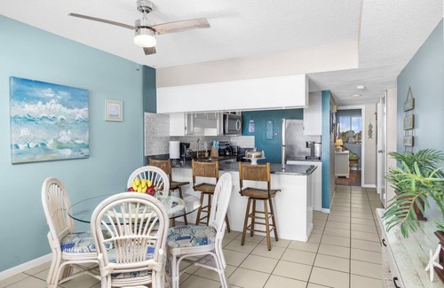 Windy Hill Condo | Beautiful Ocean Front 5th Flr Condo