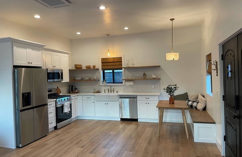 Loomis House | Beautiful one bedroom in the country yet close to everything.