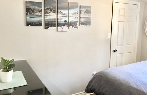 Petawawa Cottage | Beautiful Ottawa River Cottage With Private Beach and Dock