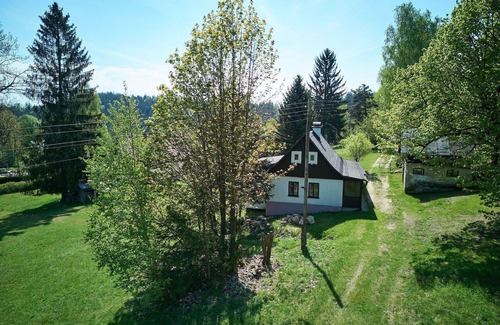 Smrzovka House | Beautiful private villa for 6 guests with WIFI, TV and terrace