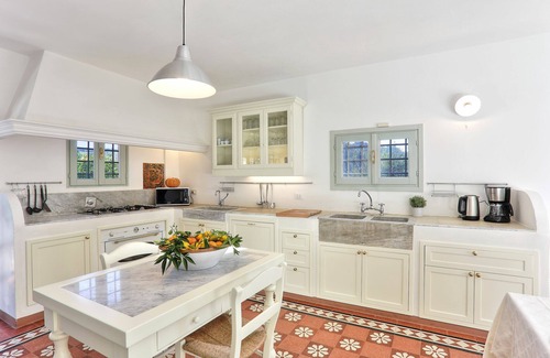 Margine Coperta-Traversagna Villa | Beautiful private villa for 12 guests with A/C, WIFI, private pool