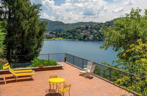 Laveno Villa | Beautiful private villa for 9 people with WIFI, TV, terrace and parking