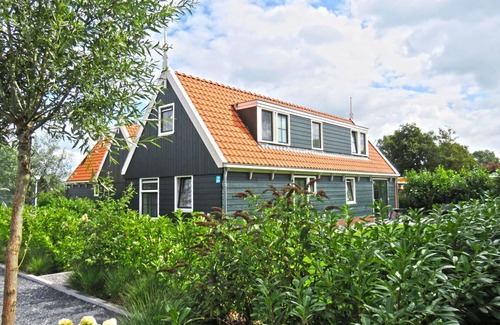 West-Graftdijk House | Beautiful private villa for 10 guests with WIFI, pool, TV and terrace