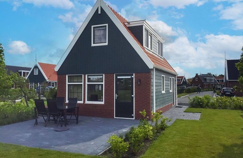 Graft House | Beautiful private villa for 6 people with WIFI, TV and terrace