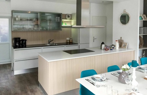Starnmeer House | Beautiful private villa for 8 people with WIFI, TV and terrace