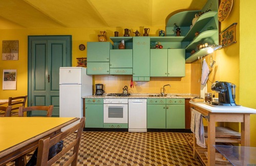 Cossano Belbo House | Beautiful private villa for 10 people with private pool, A/C, patio and pets allowed