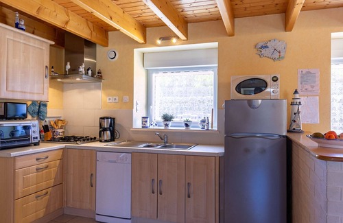 Plounevez-Lochrist House | Beautiful private villa for 4 guests with WIFI, TV and terrace