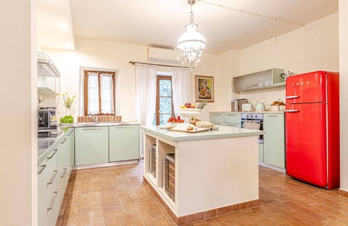 Montecatini Val di Cecina Villa | Beautiful private villa with private pool, WIFI, hot tub, A/C, TV, pets allowed and panoramic view