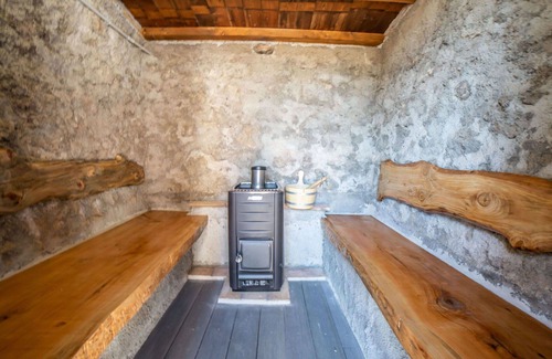 Bagnoregio Villa | Beautiful private villa with private pool, A/C, WIFI, TV, patio, pets allowed and panoramic view