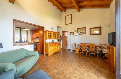Brezzo di Bedero House | Beautiful private villa for 6 guests with WIFI, TV, terrace and pets allowed