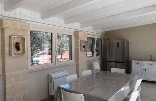 Ostuni Villa | Beautiful private villa for 6 guests with private pool, WIFI, A/C, TV and patio, close to Ostuni