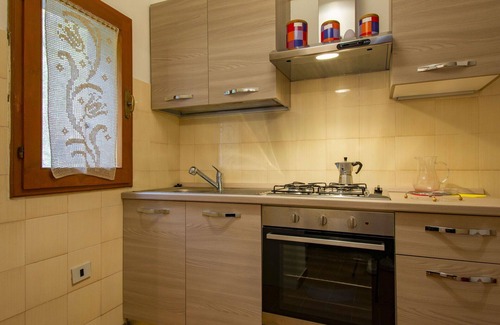 San Romano in Garfagnana House | Beautiful private villa for 5 people with WIFI, TV, patio and pets allowed