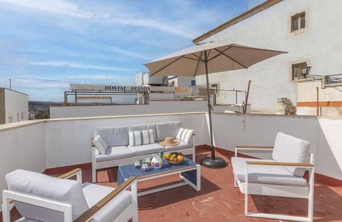 Peniscola Old Town House | Beautiful private villa for 12 people with WIFI, TV, terrace and parking