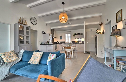 La Bree-les-Bains House | Beautiful private villa for 6 people with WIFI, TV and terrace