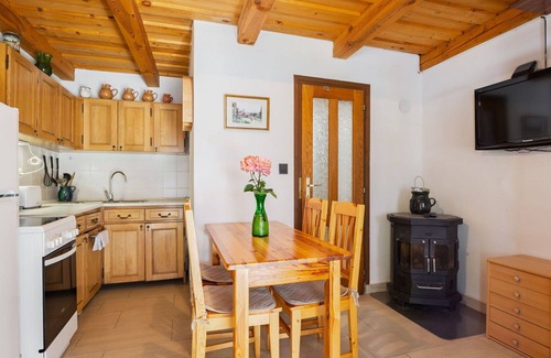 Balatongyorok House | Beautiful private villa for 4 guests with WIFI, TV, terrace and parking