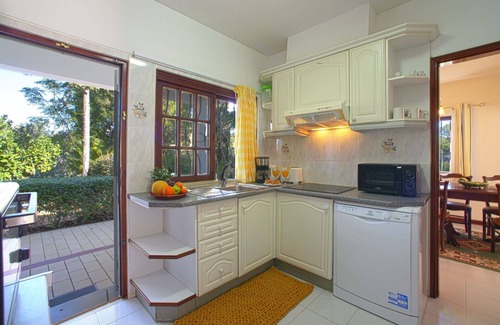 Alpouvar Villa | Beautiful private villa for 4 guests with A/C, WIFI, private pool, TV and patio