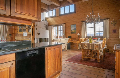 Chamoson House | Beautiful private villa for 6 people with WIFI, TV, terrace and parking