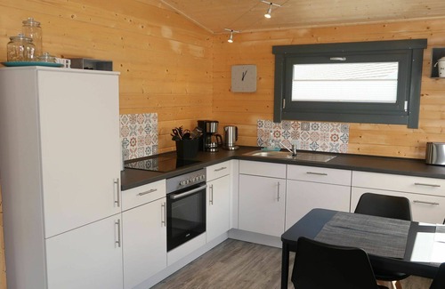 Alpenrod House | Beautiful private villa for 4 people with TV and terrace