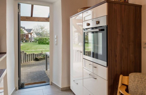 Manderscheid House | Beautiful private villa for 7 people with WIFI, TV and patio