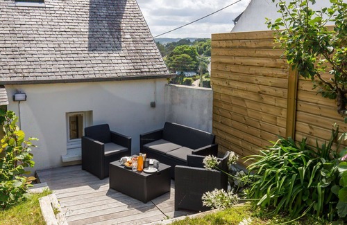Locquirec House | Beautiful private villa for 4 guests with WIFI, TV, patio and pets allowed