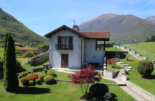 Mergozzo House | Beautiful private villa for 4 guests with WIFI, TV and terrace