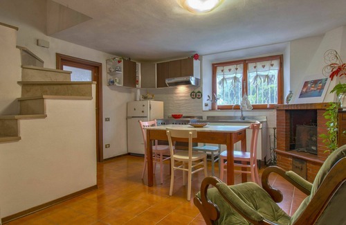 Villamagna House | Beautiful private villa with A/C, WIFI, private pool, patio, pets allowed, panoramic view, parking