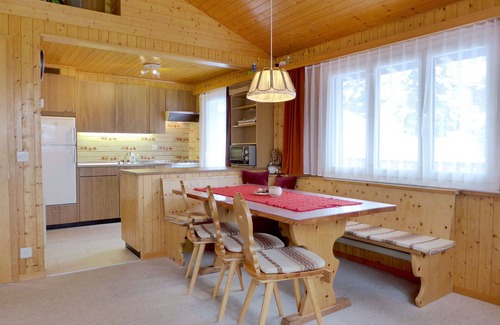 Buerchen House | Beautiful private villa for 6 people with TV, patio, pets allowed and panoramic view