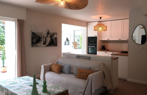 Cogolin House | Beautiful private villa for 4 guests with A/C, private pool, WIFI, TV, terrace and pets allowed