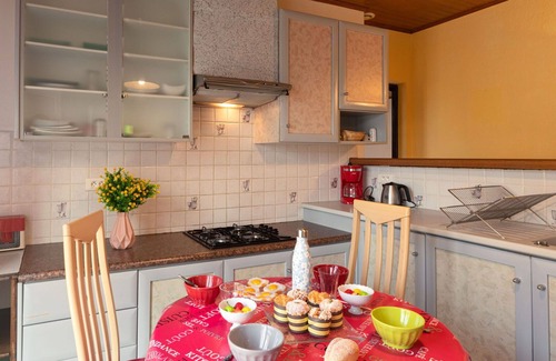 Mimizan House | Beautiful private villa for 4 guests with WIFI, TV, terrace and pets allowed