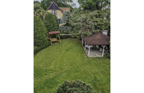 Ogonki House | Beautiful private villa for 6 people with TV and patio