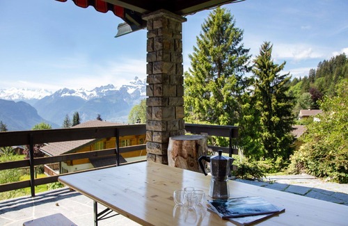 Villars-sur-Ollon House | Beautiful private villa for 8 guests with WIFI, TV and terrace