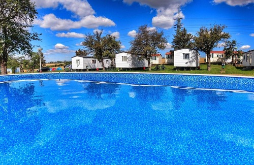 Dolni Chabry House | Beautiful private villa for 4 guests with WIFI, A/C, pool, terrace and pets allowed