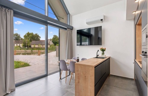 Dolni Laz House | Beautiful private villa for 6 people with hot tub, A/C, WIFI, TV, terrace and pets allowed