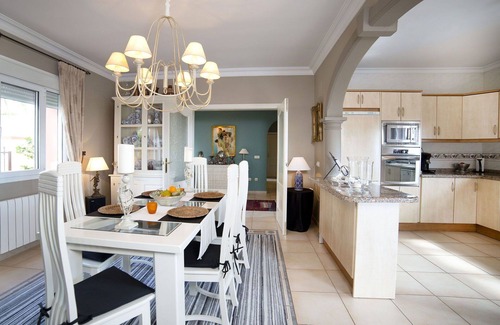 Calpe Villa | Beautiful private villa for 8 people with WIFI, A/C, private pool, TV and terrace