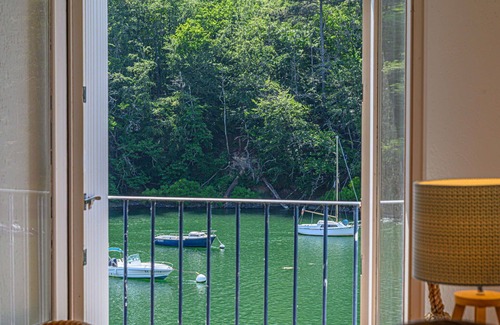 Bono House | Beautiful private villa for 8 guests with WIFI, TV and parking