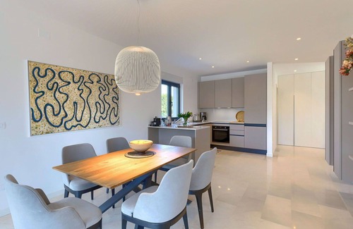 Basanija House | Beautiful private villa for 6 people with WIFI, A/C, private pool, TV, terrace and parking